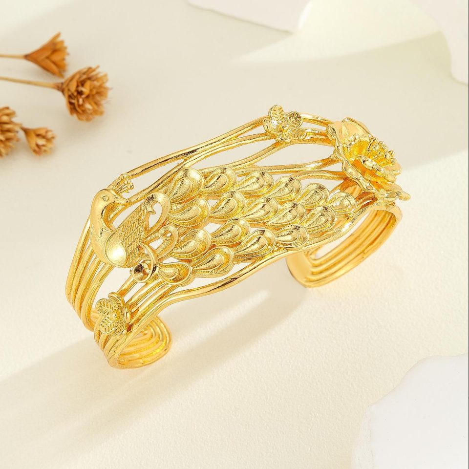 Vintage Gold Bracelet