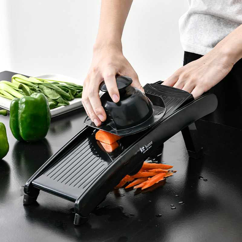 Rotating Adjustable Grater